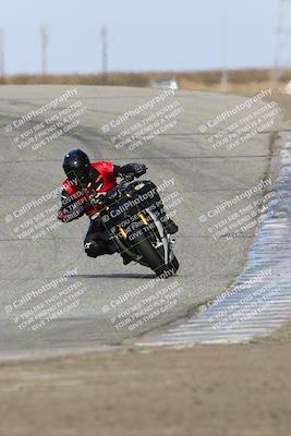 media/Nov-26-2023-TrackDaz (Sun) [[64ad8cfd8f]]/Mock Race/Outside Grapevine/